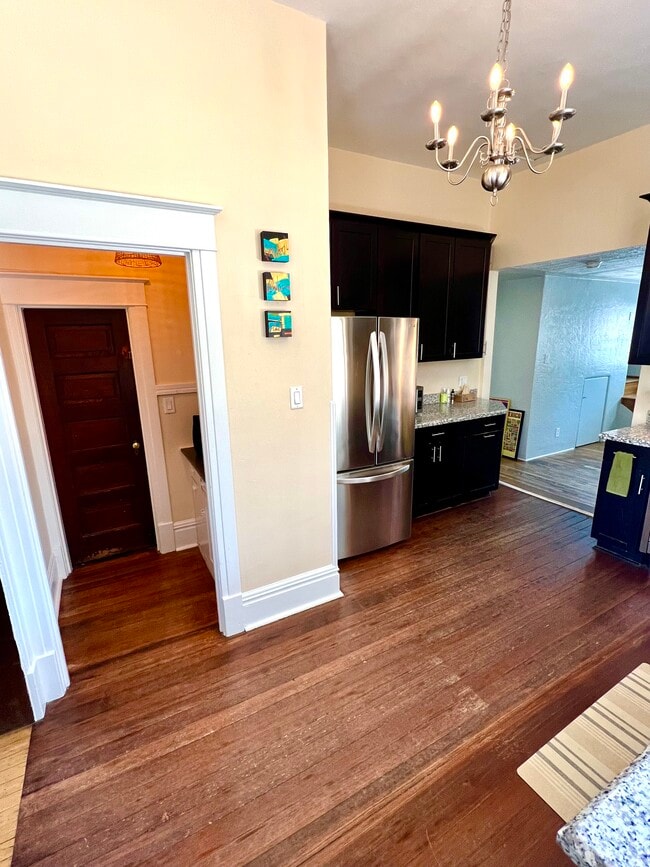 Building Photo - 120 Arno St SE