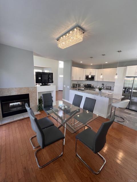 Building Photo - 2457 La Costa Ave