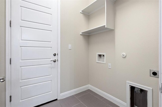 Building Photo - 105 Aspen Trail