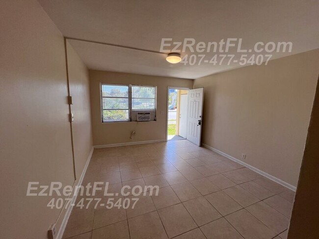 Building Photo - 803 Henrietta Ave