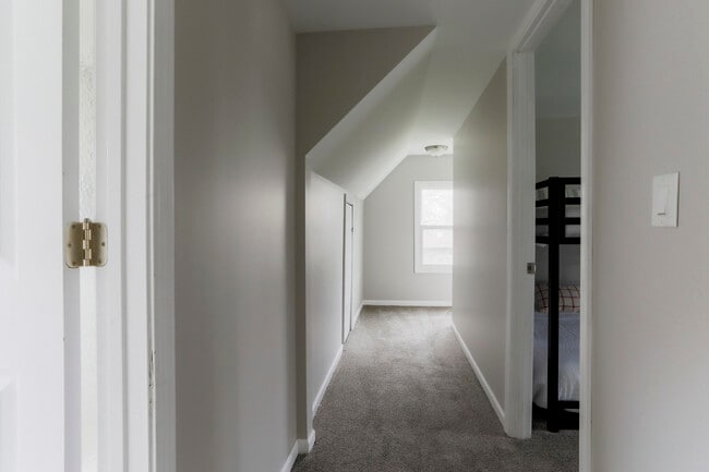 Building Photo - 3153 Lockwood Blvd