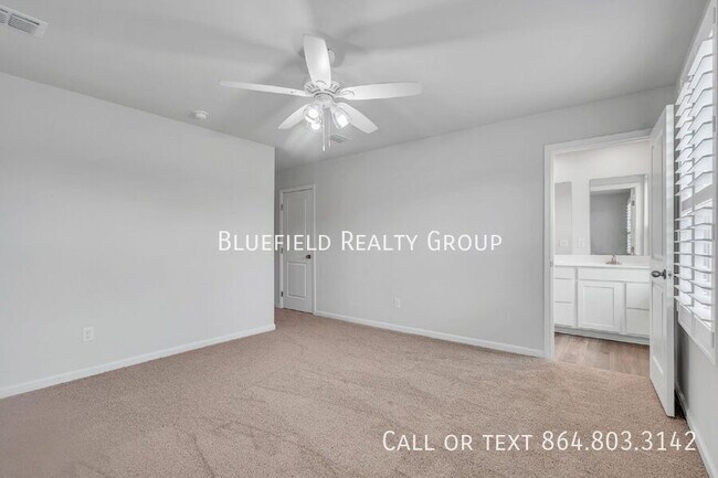 Building Photo - 139 Irish Vine Walk