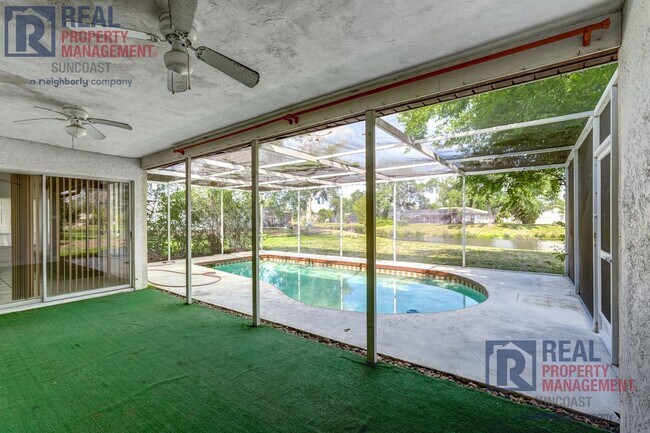 Building Photo - 1370 Palmwood Dr