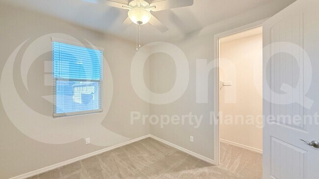 Building Photo - 4166 E Jesse St