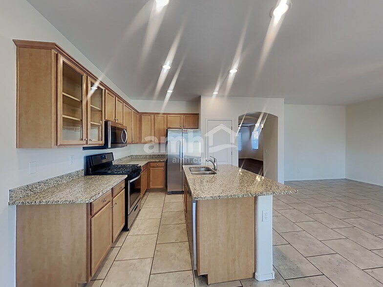 Building Photo - 17929 W Port Au Prince Ln