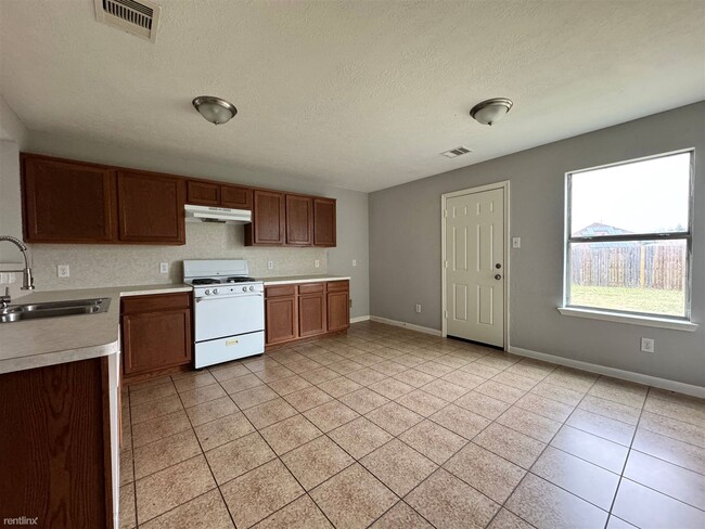 Building Photo - 3 br, 2 bath House - 19026 Remington Park