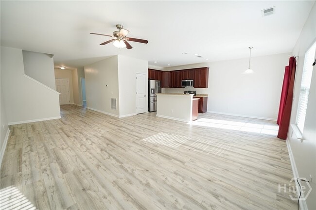 Building Photo - 109 Savannah Ln