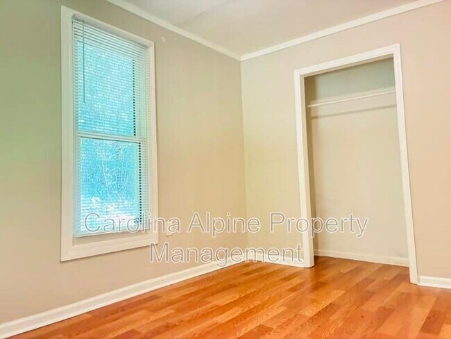 Building Photo - 5168 Crawford Rd