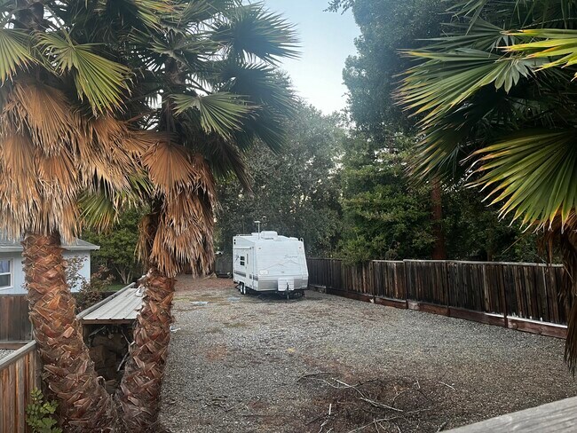 Building Photo - 3429 Bernal Ave