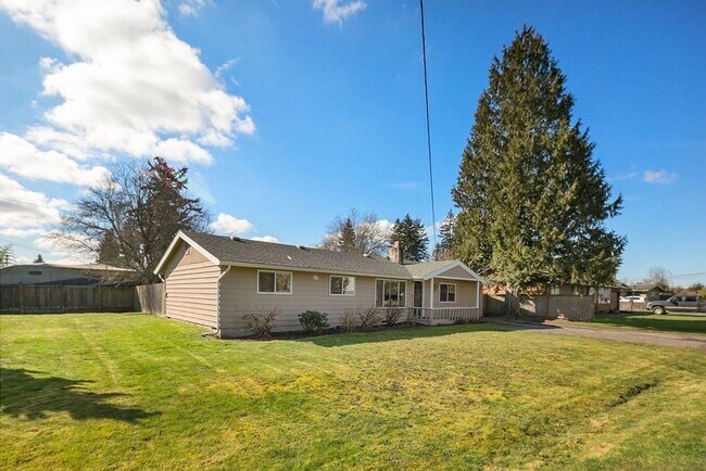 Building Photo - Adorable 3 bedroom Lynnwood rambler