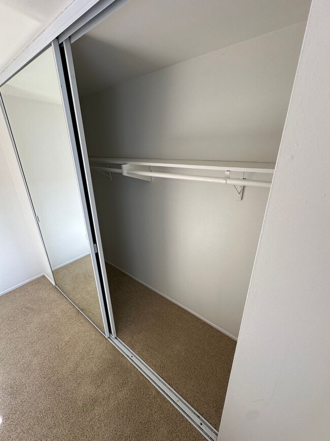 Building Photo - Corby