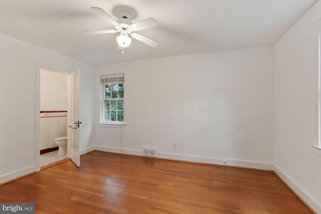 Building Photo - 3273 Worthington St NW