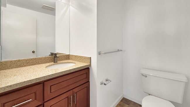 Building Photo - VIEWS from this Renovated & Spacious Apartment at Pacific Park Plaza