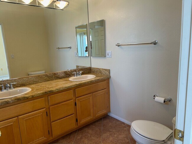 Building Photo - 5200 Premiere Hls Dr