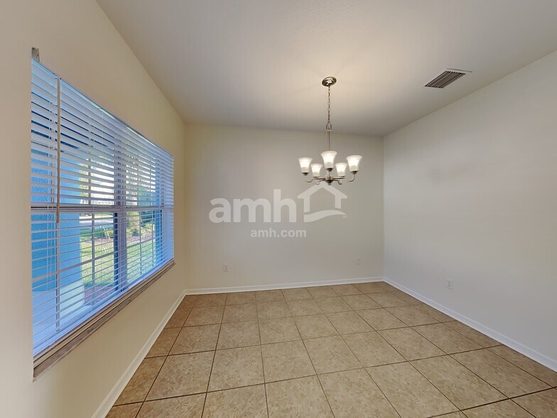 Building Photo - 5803 Sweet William Terrace