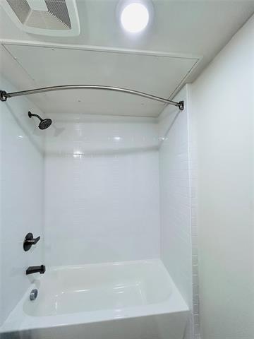 Building Photo - 5317 Reiger Ave