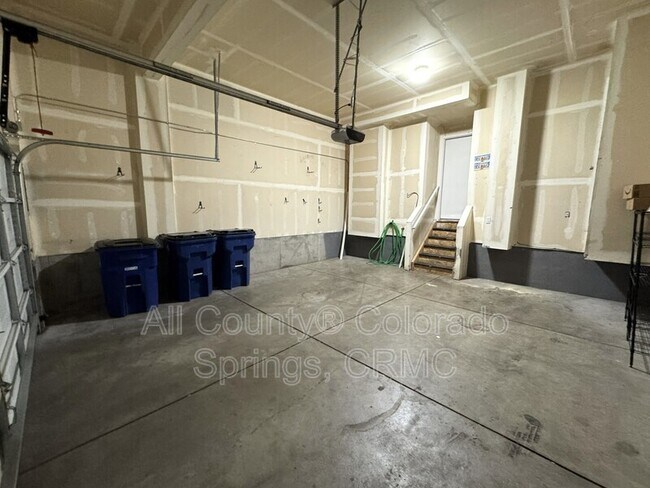 Building Photo - 1841 Reilly Grove