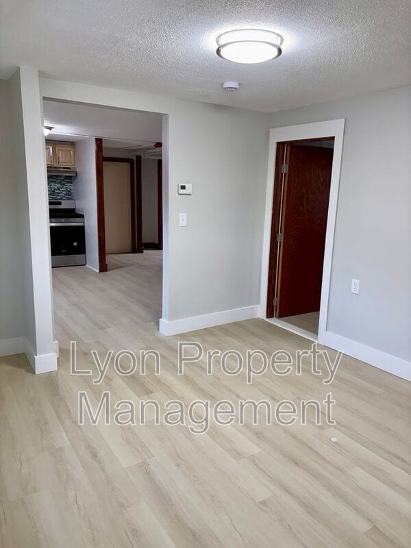 Building Photo - 262 Illinois St