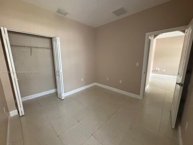 Building Photo - 12340 SW 214th Ter