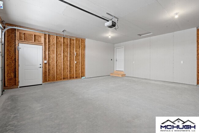 Building Photo - 1731 Sovereign Way