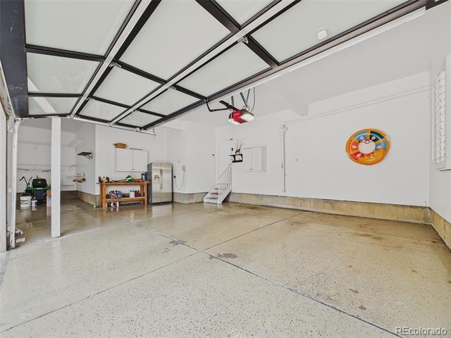 Building Photo - 11672 E Berry Ave