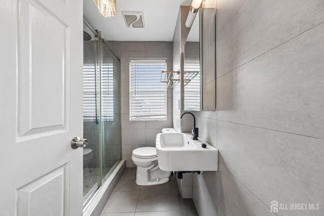 Building Photo - 1 Fitch St