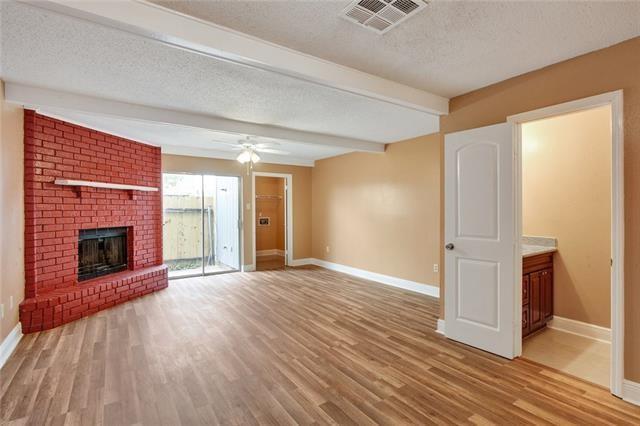 Building Photo - 63 Carriage Ln