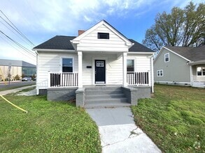 Building Photo - 2301 Fayetteville St