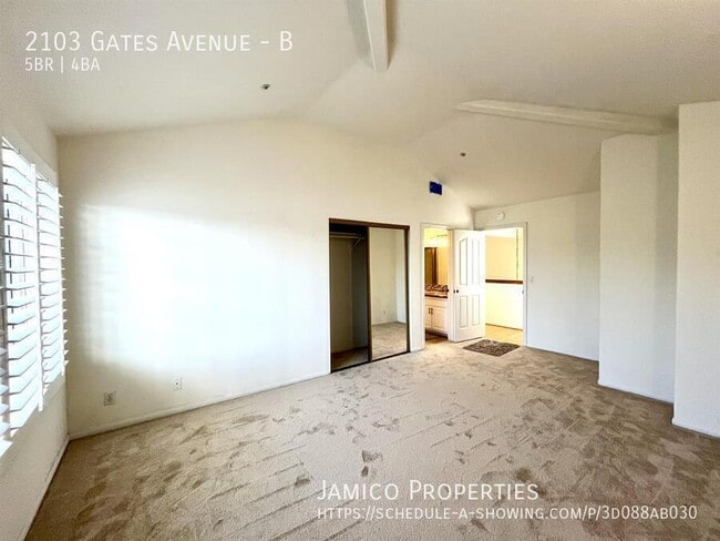 Building Photo - 2103 Gates Ave
