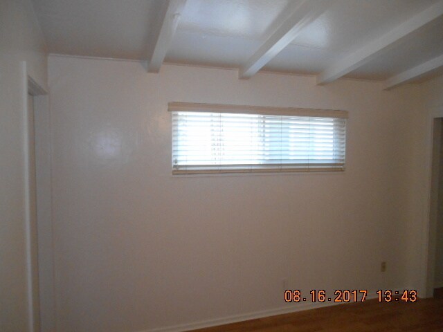 Building Photo - 150 Scott St