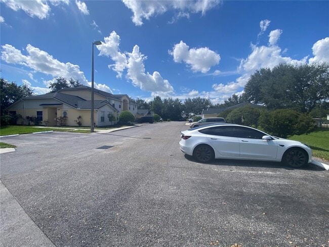 Building Photo - 4947 Ava Pointe Dr
