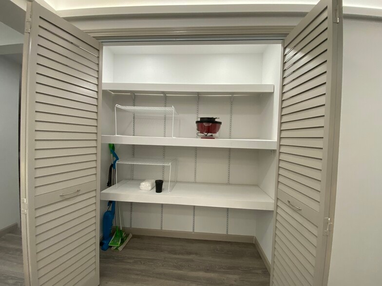 Spacious closet in dinning area. - 3716 Claudine St