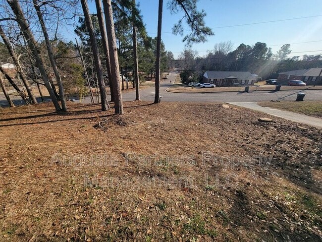 Building Photo - 155 Stoneybrooks Pl