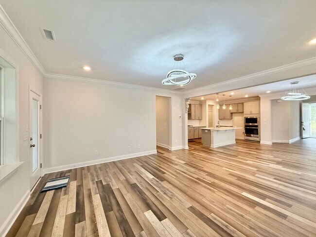 Building Photo - Remodeled 4BD, 3BA Wake Forest Home with L...