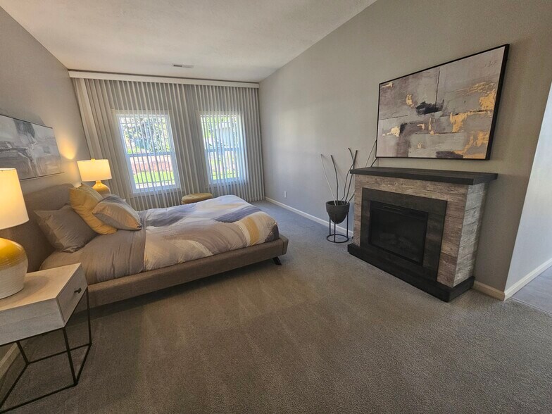 Building Photo - 13518 SW Hillshire Dr