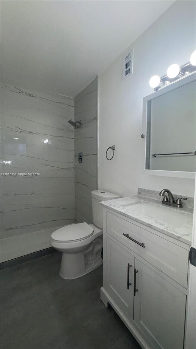 Building Photo - 11309 SW 200th St