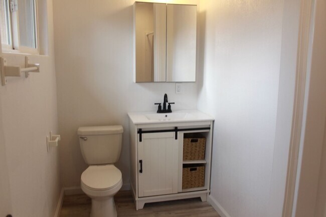 Building Photo - Charming 3-Bedroom Home with Fireplace & Private Yard – South B St, Lompoc