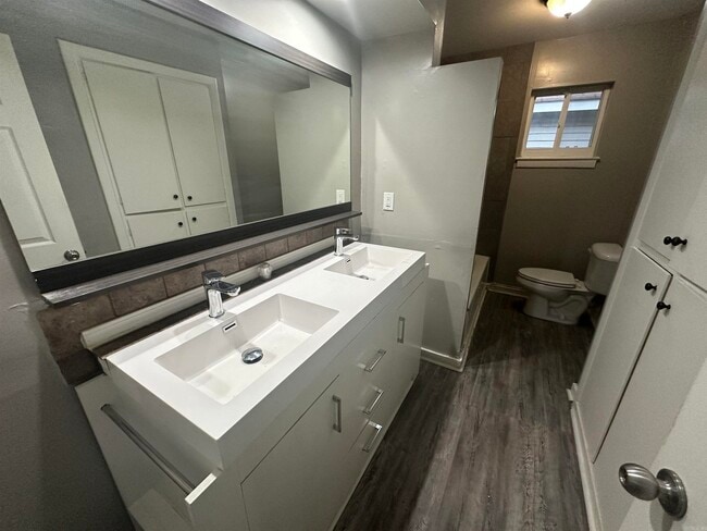 Building Photo - 6432 Tulip Rd