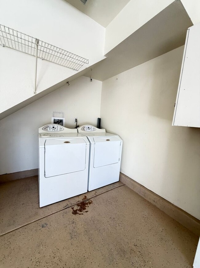 Building Photo - 2742 Matera Ln