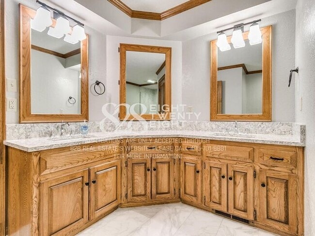 Building Photo - *Rare Find* Stunning Brookhaven 4 Bed 2.5 Bath Coming Soon - Available for July Move In!