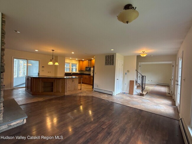 Building Photo - 20 Van Orden Rd