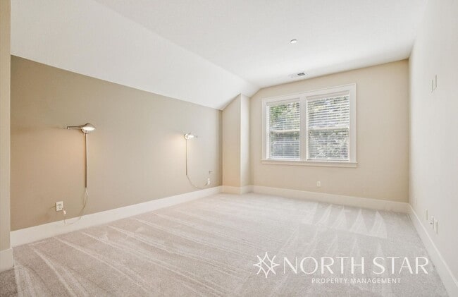 Building Photo - Stunning Renaissance at Peterkort Woods To...