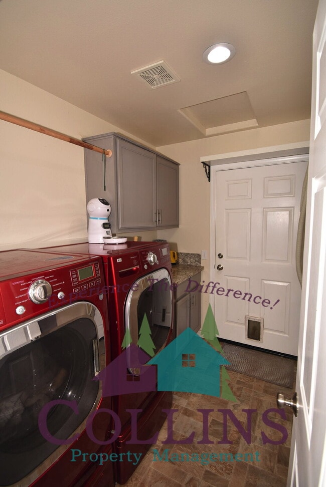 Building Photo - Charming 3-Bedroom, 2-Full Baths Penn Vall...