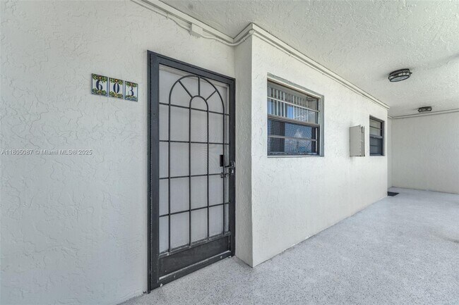 Building Photo - 17900 N Bay Rd