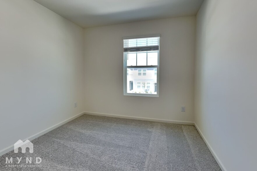 Building Photo - 3017 Fulong Dr