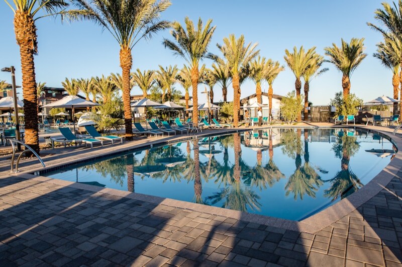 Building Photo - 9918 E Tahoe Ave