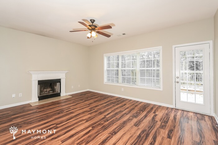 Building Photo - 6523 Silk Tree Pointe