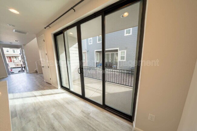 Building Photo - 4125 Fultondale St