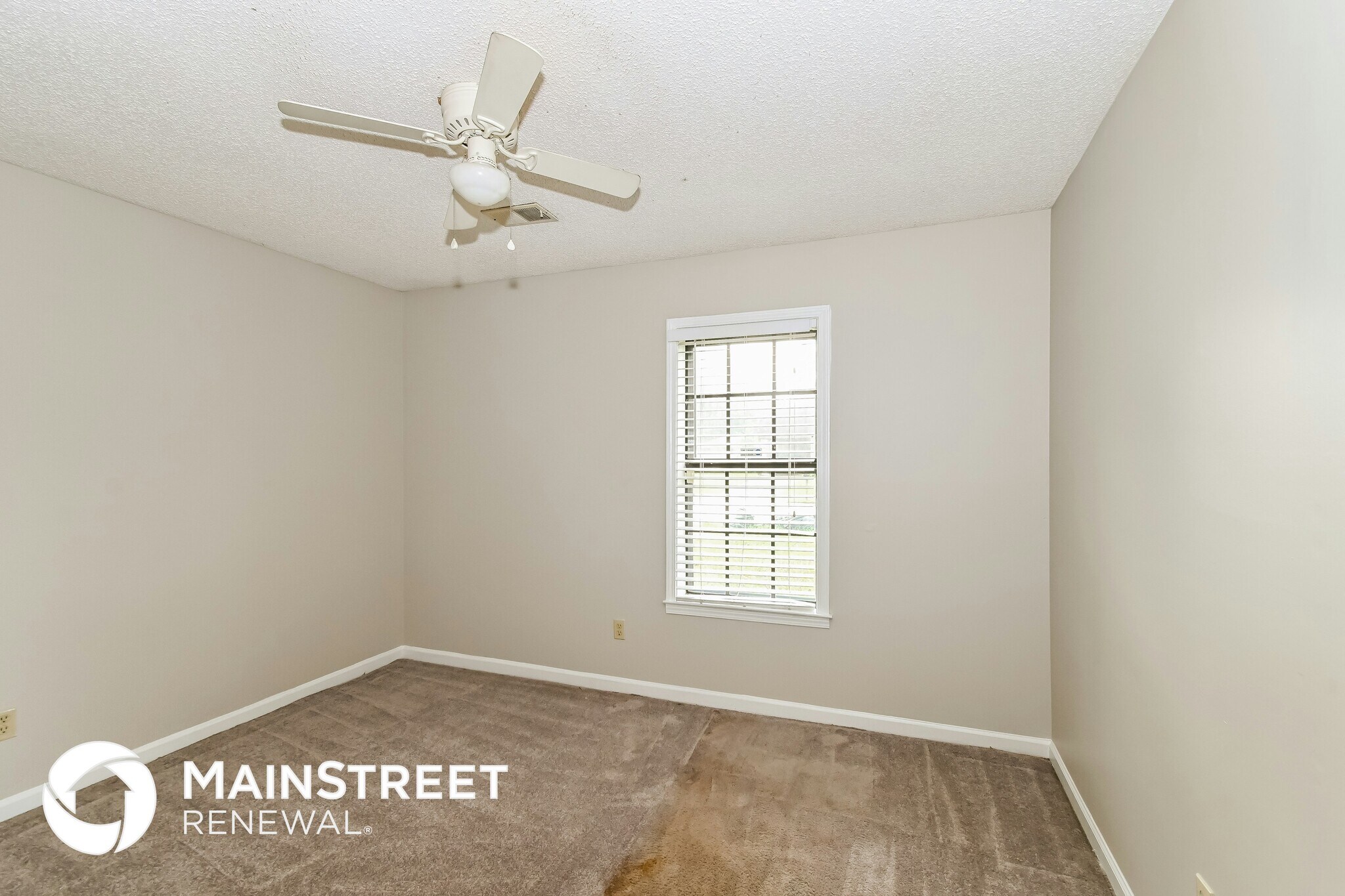 Building Photo - 6770 Starkenburg Ln