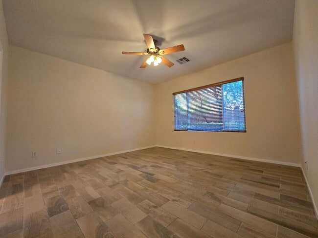 Building Photo - A Fabulous Single Story Home In Summerlin